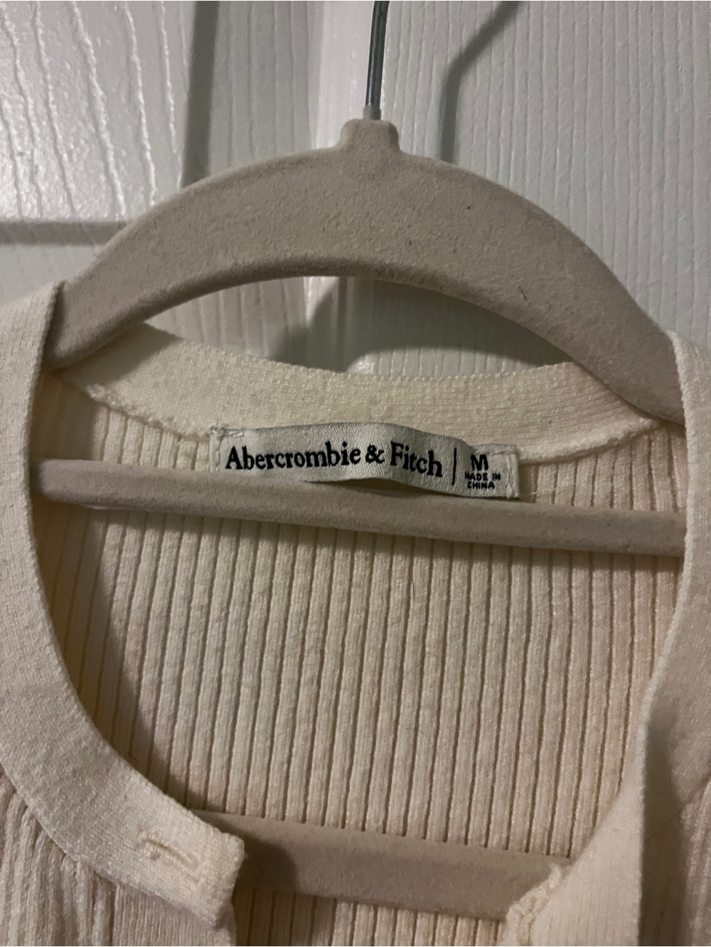 Abercrombie & Fitch Ribbed Top - Picture 2 of 3